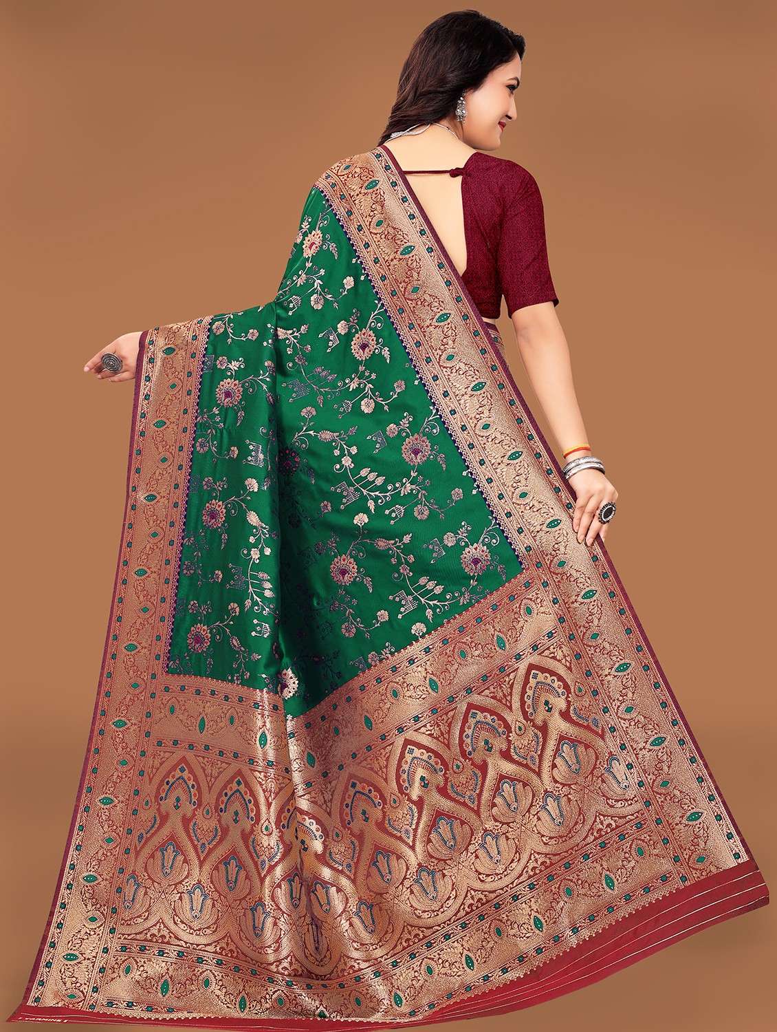 women self design banarasi saree with blouse - 21252642 - Standard Image - 1