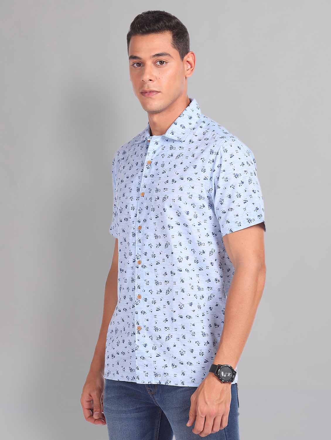 men short sleeved casual shirt - 21252788 -  Standard Image - 1