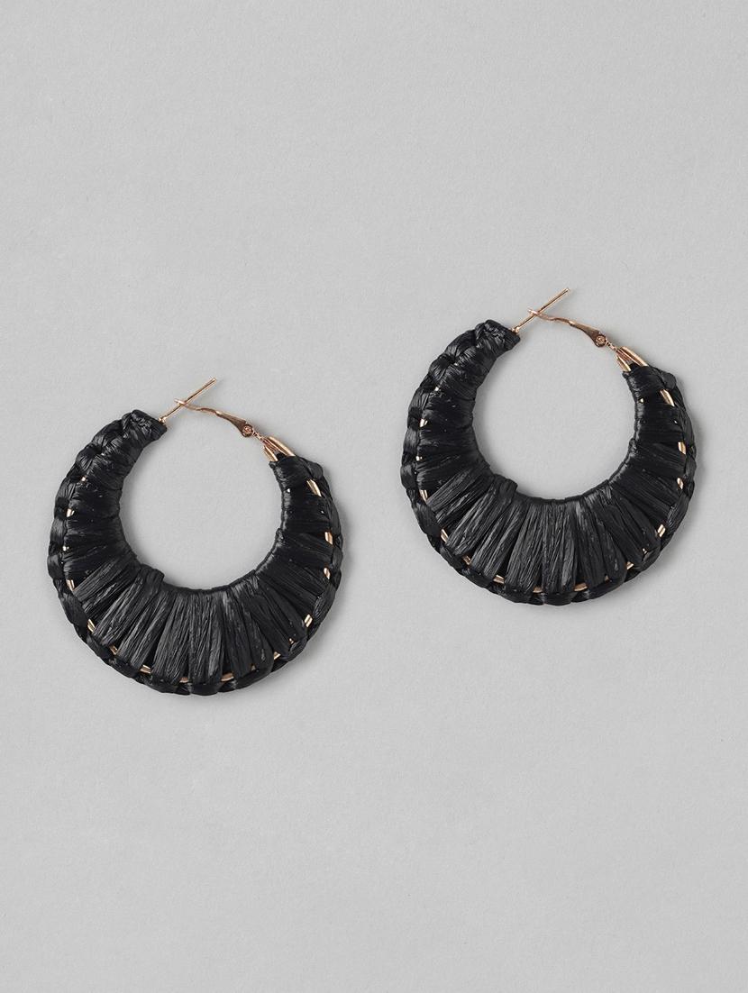 black metal hoop earring - 21253032 - Zoom Image - 0