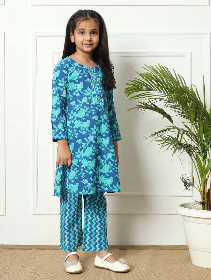 girls printed cotton kurta palazzo suit set - 21254036 -  Standard Image - 1