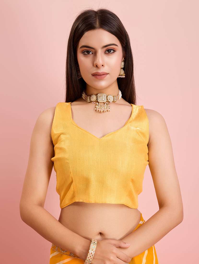 women lehariya bordered saree with blouse - 21257490 -  Standard Image - 4