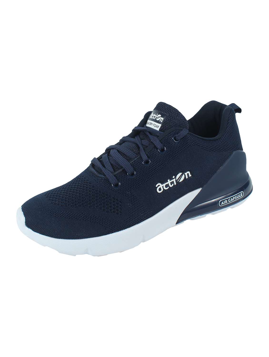 men lace up sports shoes - 21265910 -  Standard Image - 1