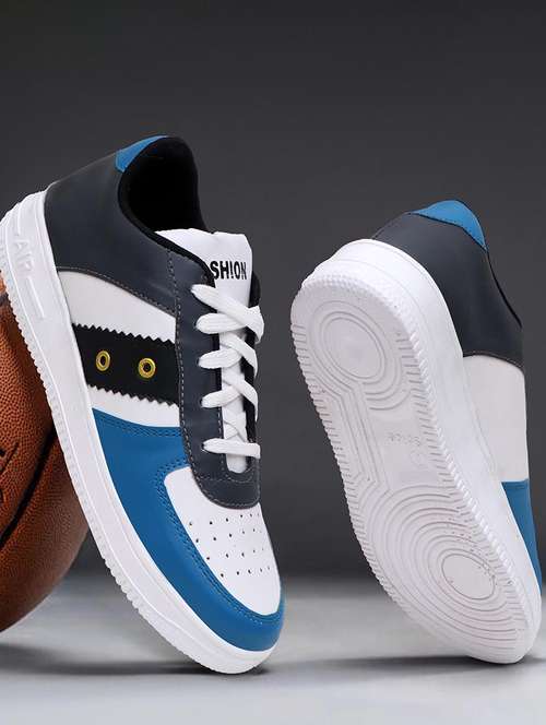 men lace up sneaker - 21274462 -  Standard Image - 0