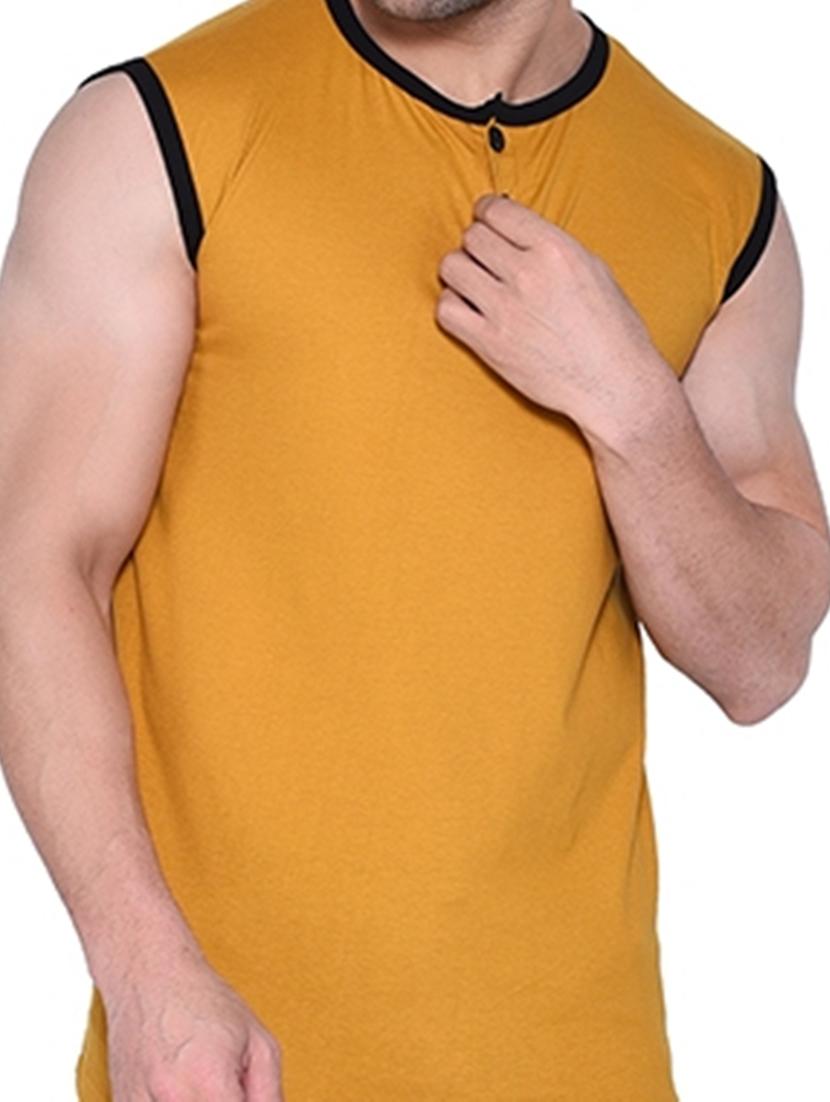 men plain sleeveless t-shirt - 21274812 - Standard Image - 4