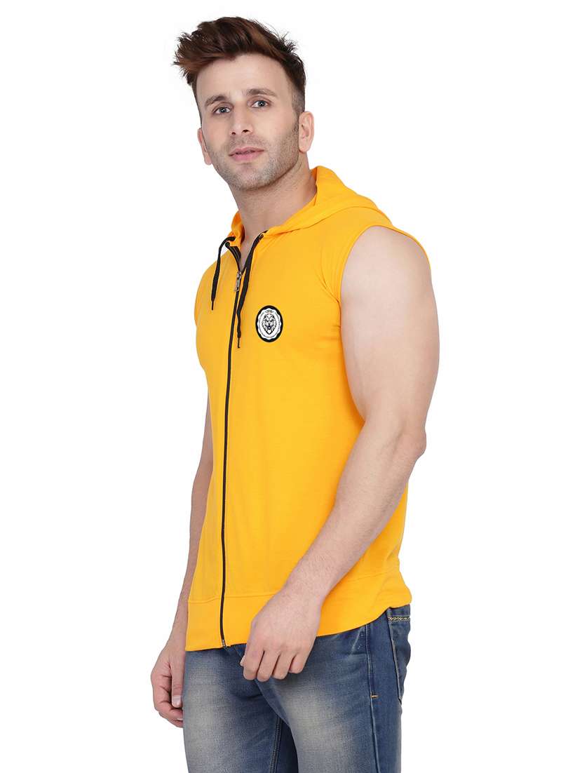 men plain sleeveless hood neck t-shirt - 21274918 -  Standard Image - 1