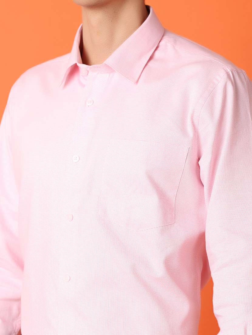 men pink solids formal shirt - 21275505 -  Standard Image - 4