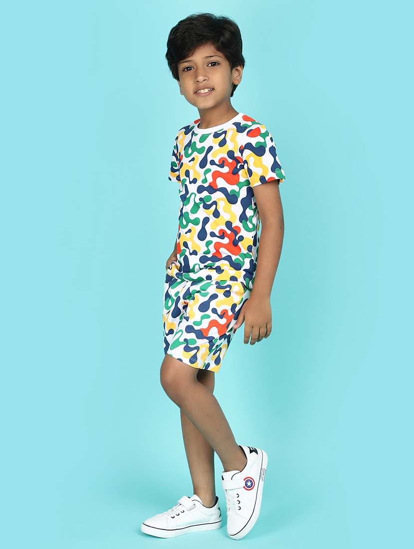 boys round neck printed shorts twin set - 21275957 -  Standard Image - 1