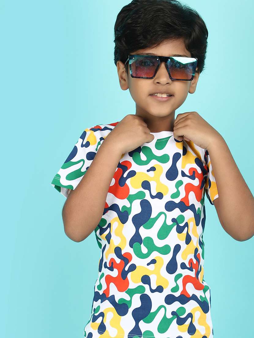 boys round neck printed shorts twin set - 21275957 -  Standard Image - 4