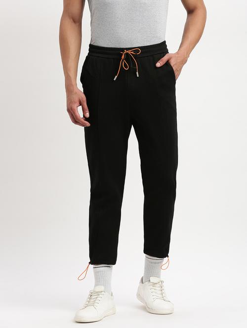 men black solid mid rise jogger - 21276810 -  Standard Image - 0