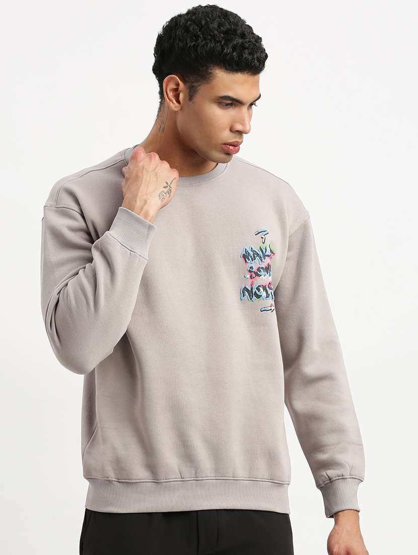 men's grey graphic round neck pullover