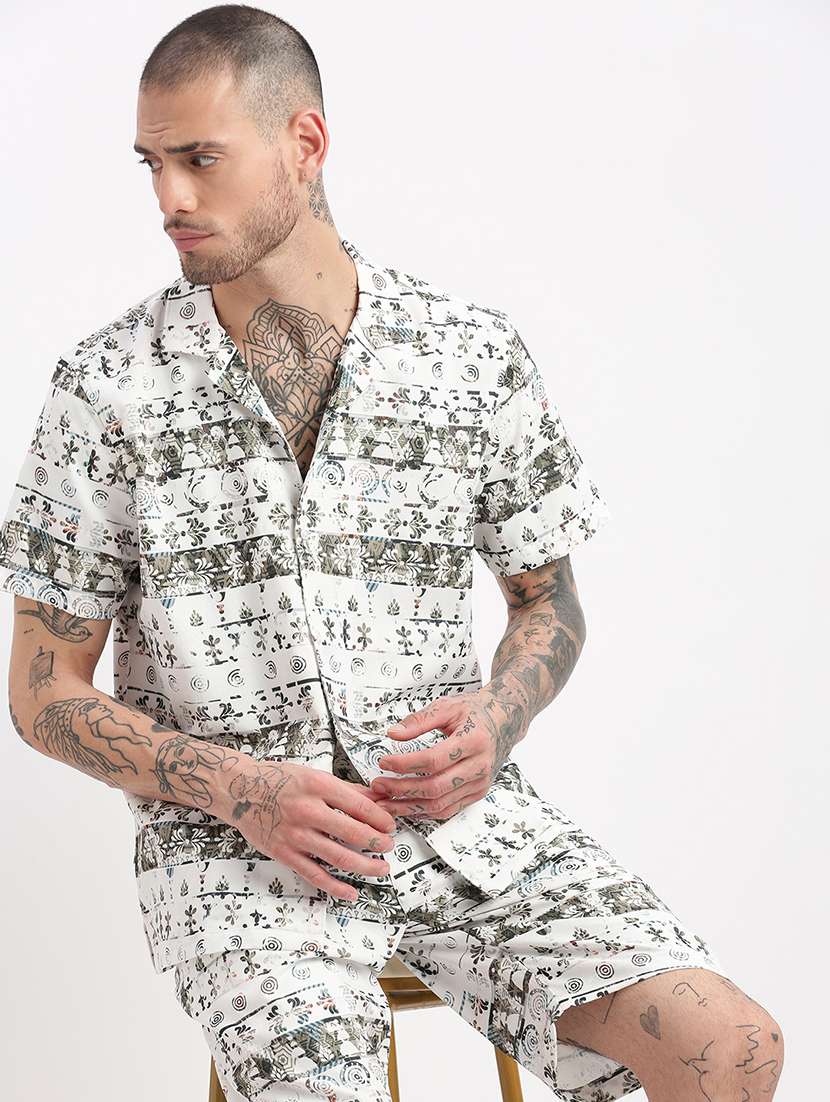 men geometric printed co-ord sets - 21276972 -  Standard Image - 1
