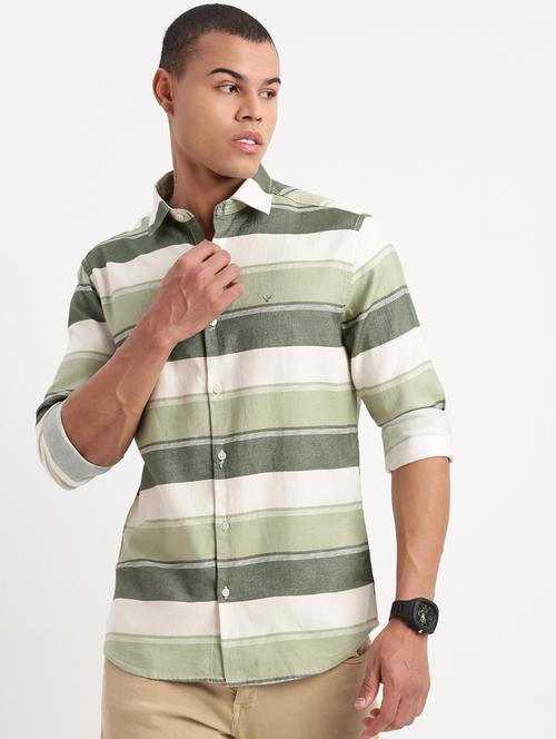 men striped casual shirt - 21277147 -  Standard Image - 0