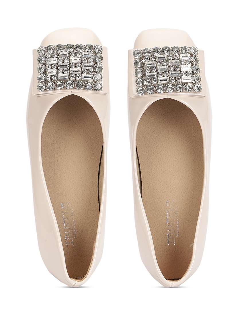 beige patent leather ballerina - 21278247 - Standard Image - 4