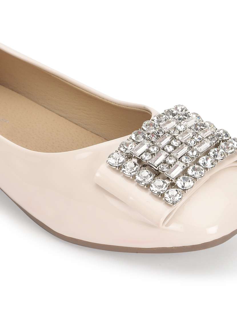 beige patent leather ballerina - 21278247 - Standard Image - 6