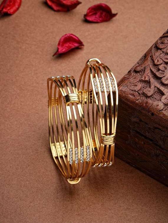 gold alloy bangle set of 2