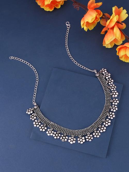 silver brass short necklace - 21279322 - Standard Image - 0