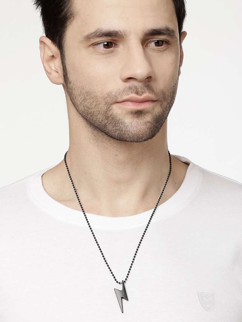 men stainless steel necklace - 21279337 -  Standard Image - 4