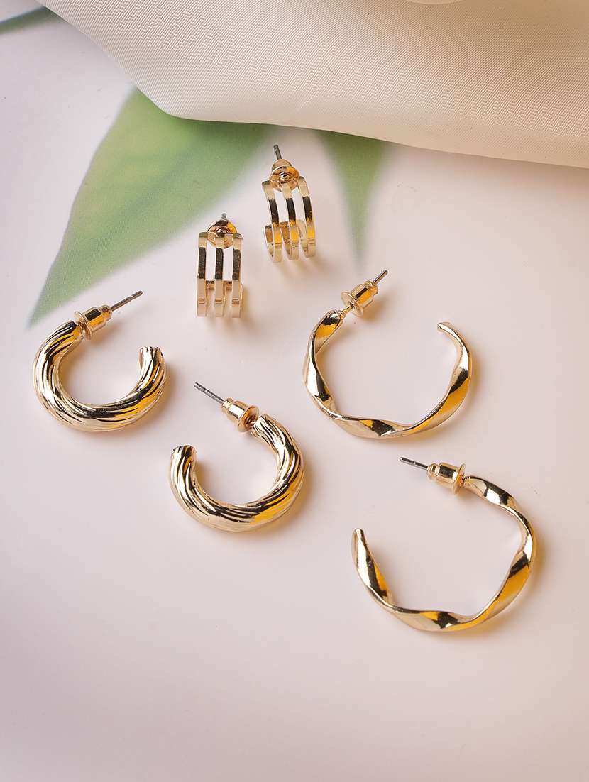 set of 3 gold metal drop earrings