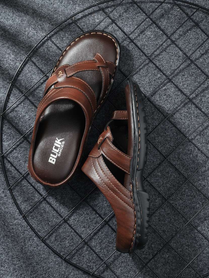 men slip on sandal