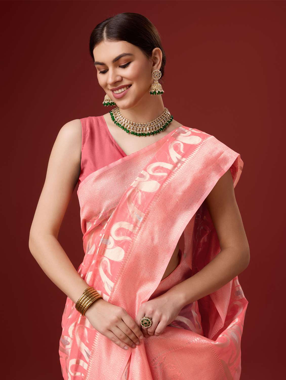 women self design tussar saree with blouse - 21279965 -  Standard Image - 4
