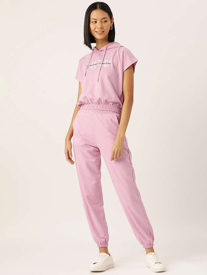 women printed t-shirt & jogger co-ord set