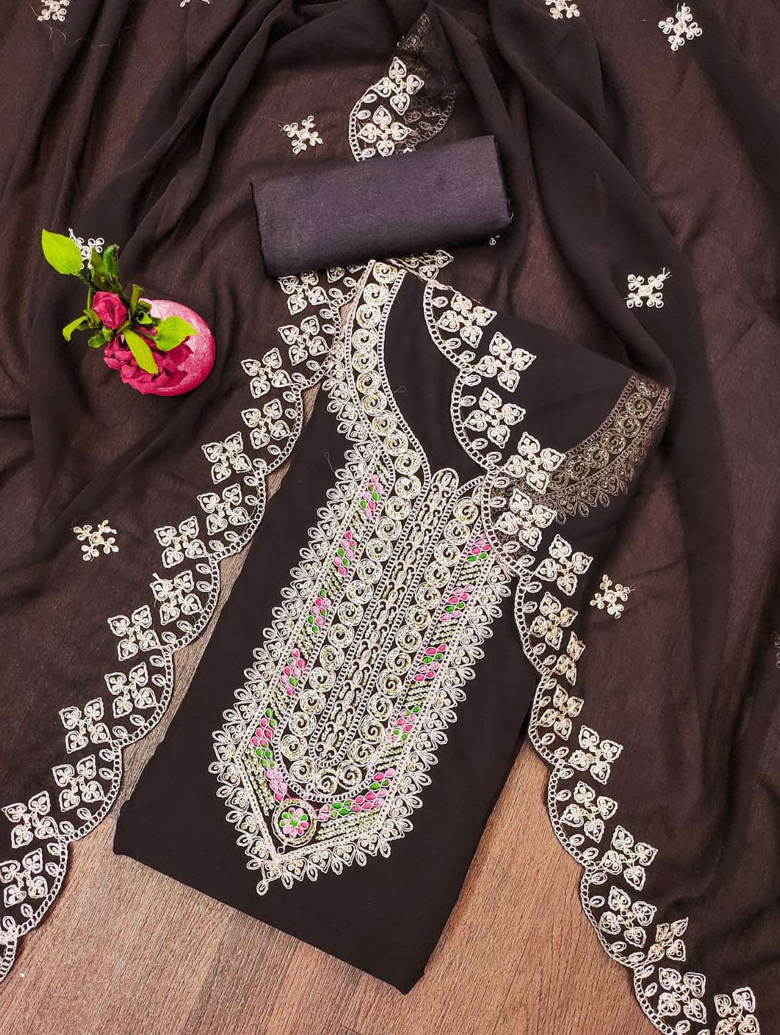 women embroidered unstitched suit set - 21284190 -  Zoom Image - 0