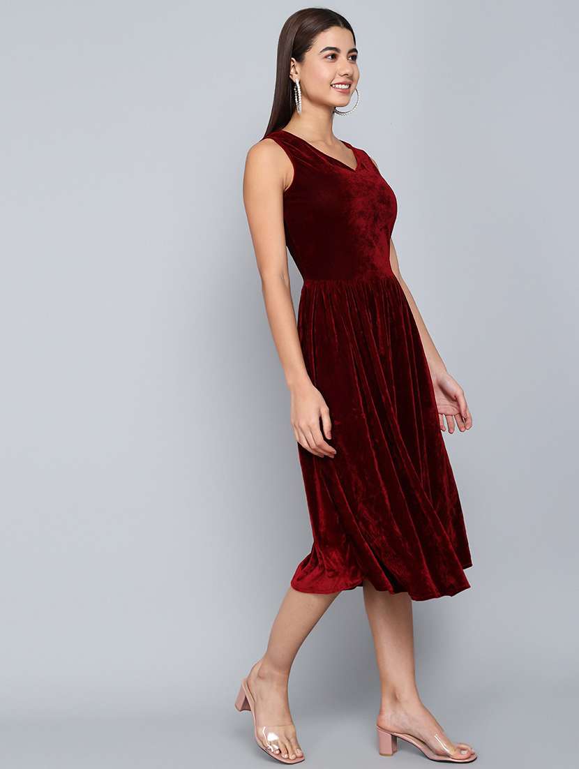women maroon velvet fit & flare dress - 21286081 -  Standard Image - 1