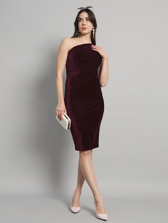 women maroon velvet bodycon dress - 21286132 - Standard Image - 1