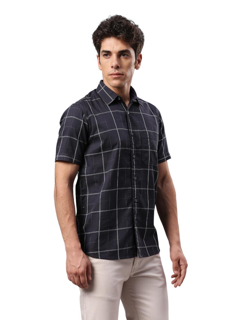 men collared neck short sleeves casual shirt - 21287410 - Standard Image - 1