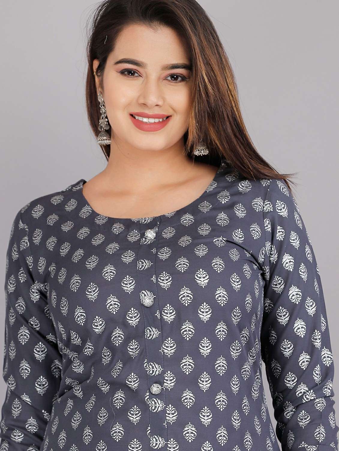 women grey viscose straight kurta - 21288829 - Standard Image - 4