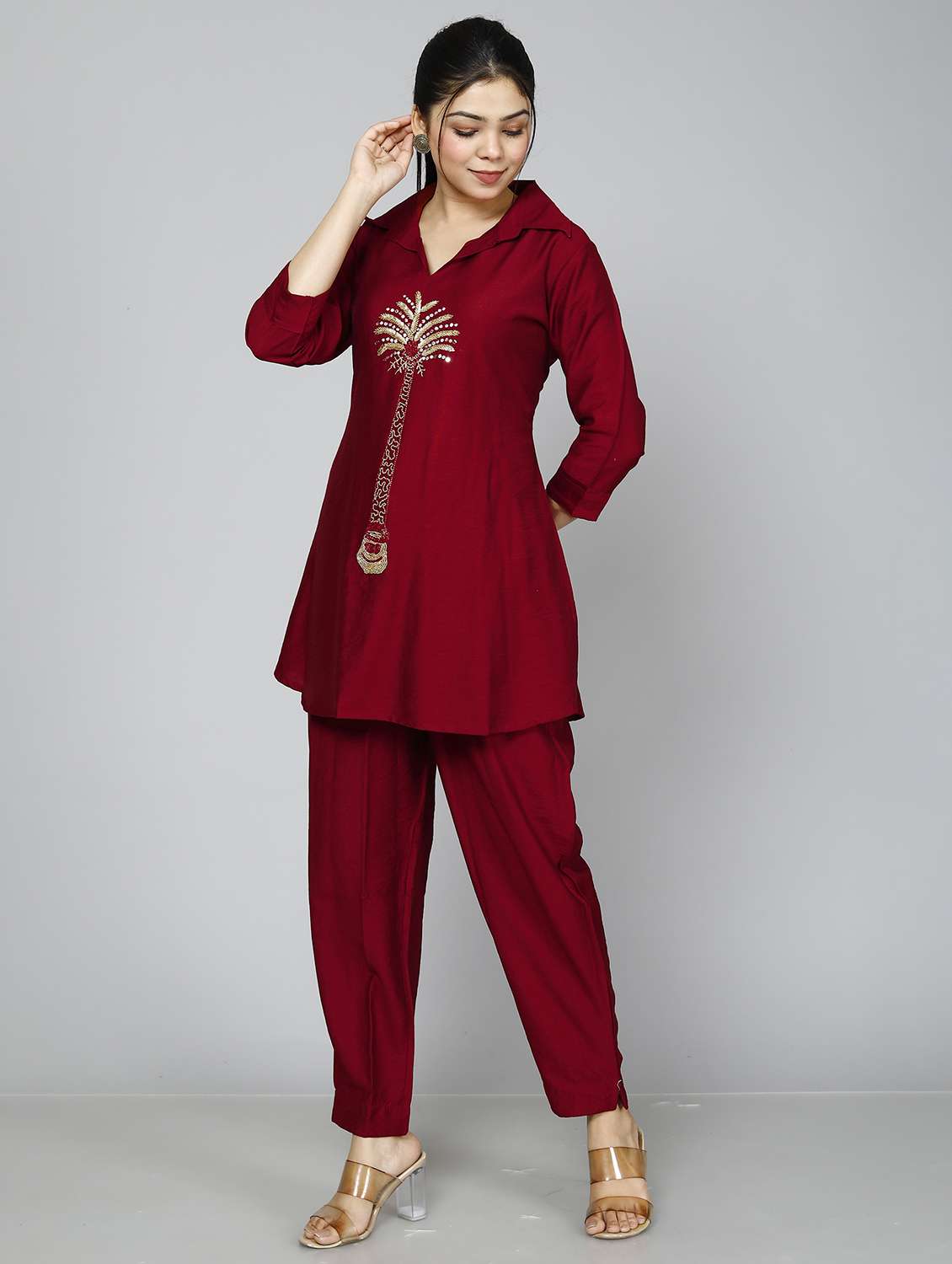 women maroon shirt collar kurta pant set - 21289014 -  Standard Image - 1