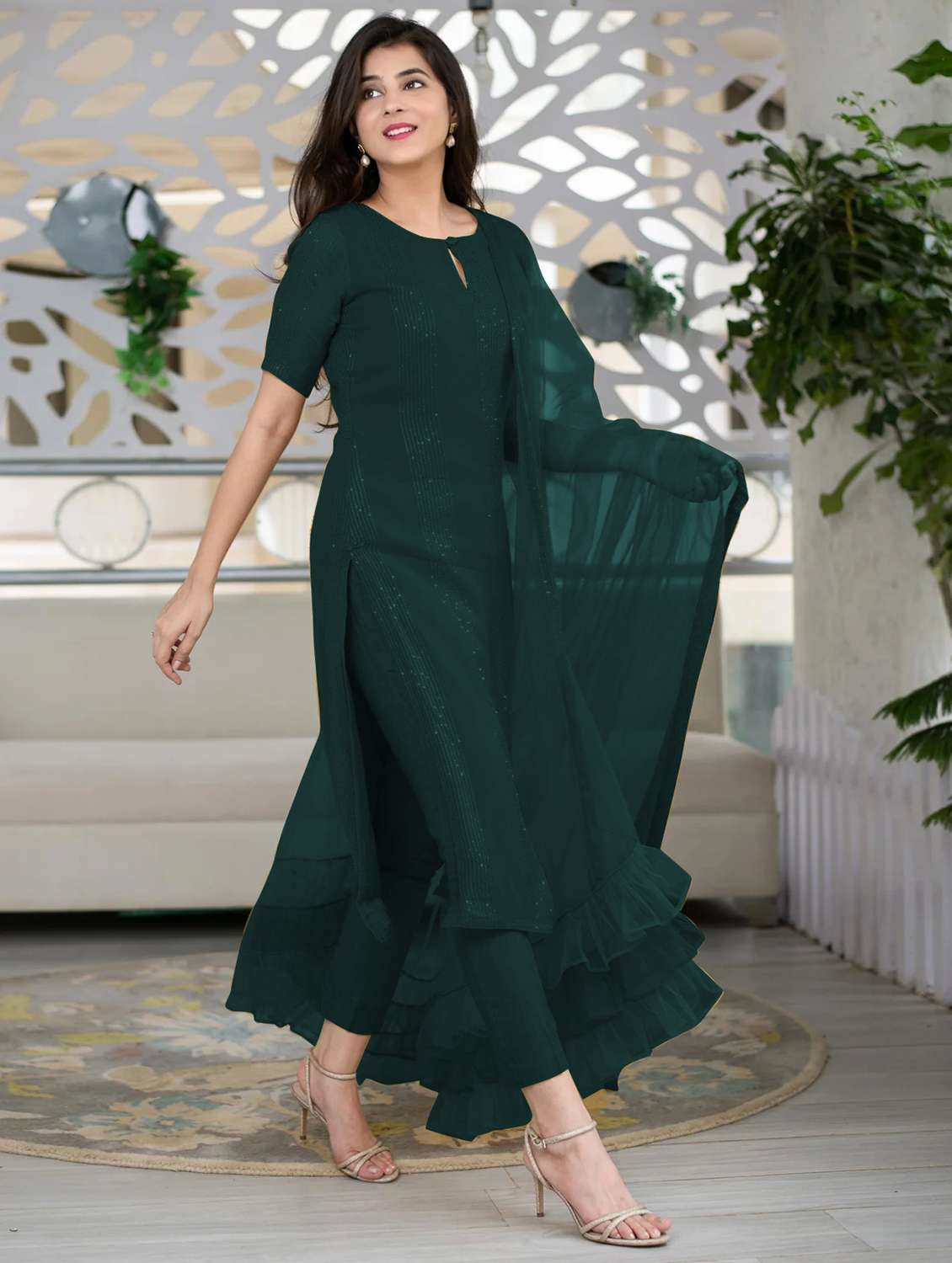 green self design suit set - 21291017 -  Standard Image - 1