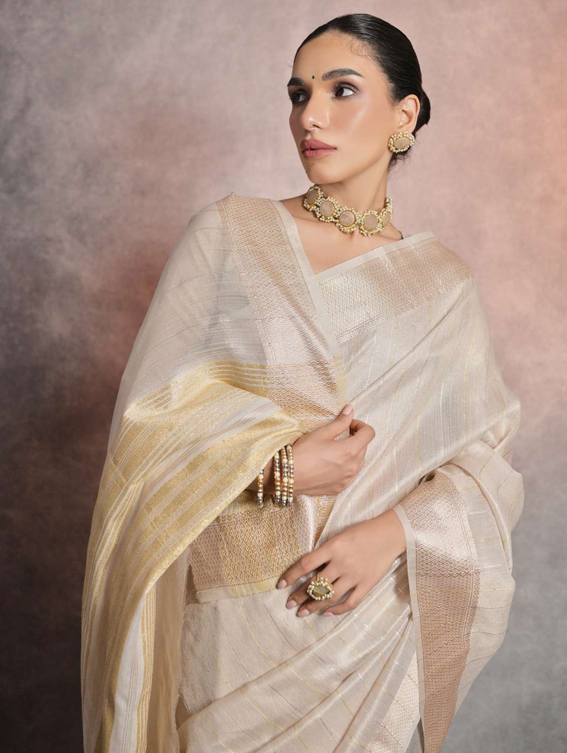 women cream self design mysore silk saree with blouse - 21294622 -  Standard Image - 1