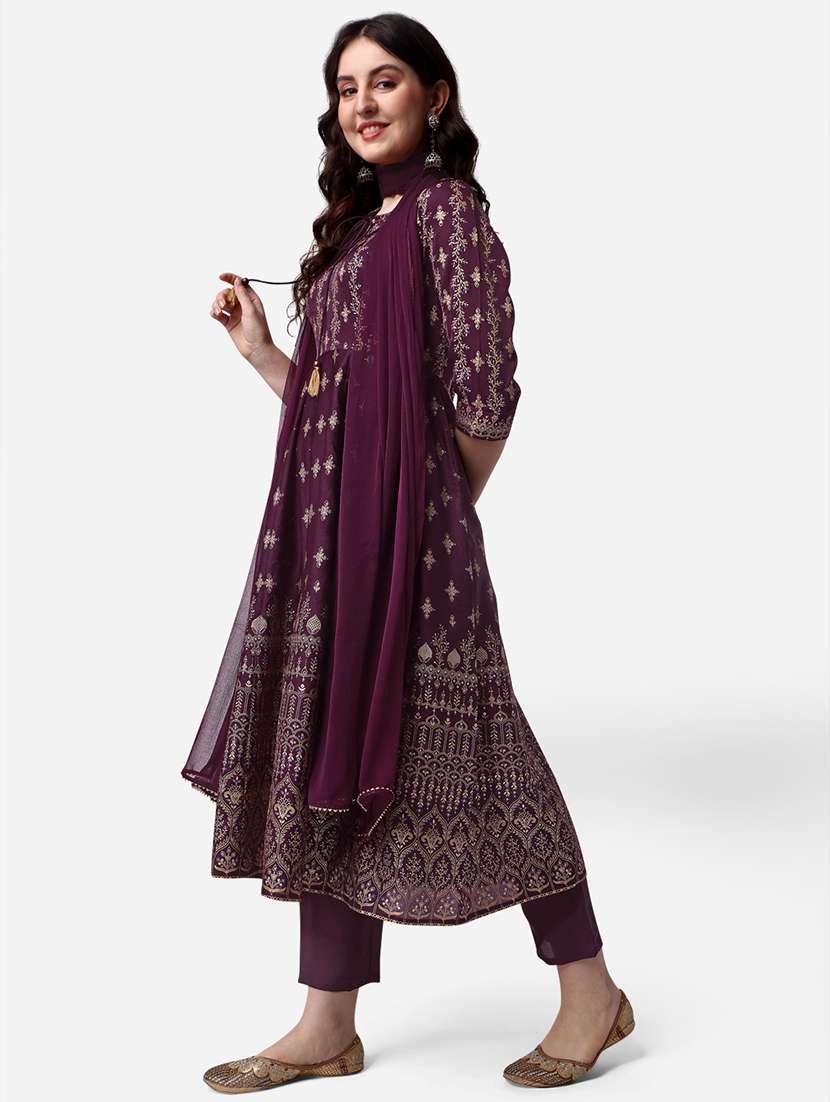 women three quarter sleeve kurta pant with dupatta set - 21295990 -  Standard Image - 1