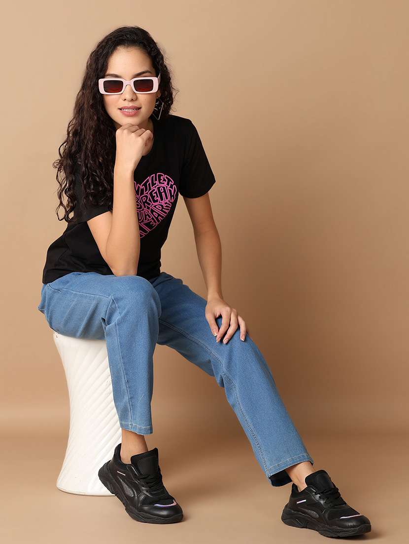 blue denim jeans - 21296824 -  Standard Image - 4