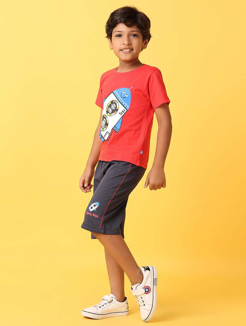 boys printed cotton shorts  twin set - 21296931 -  Standard Image - 1