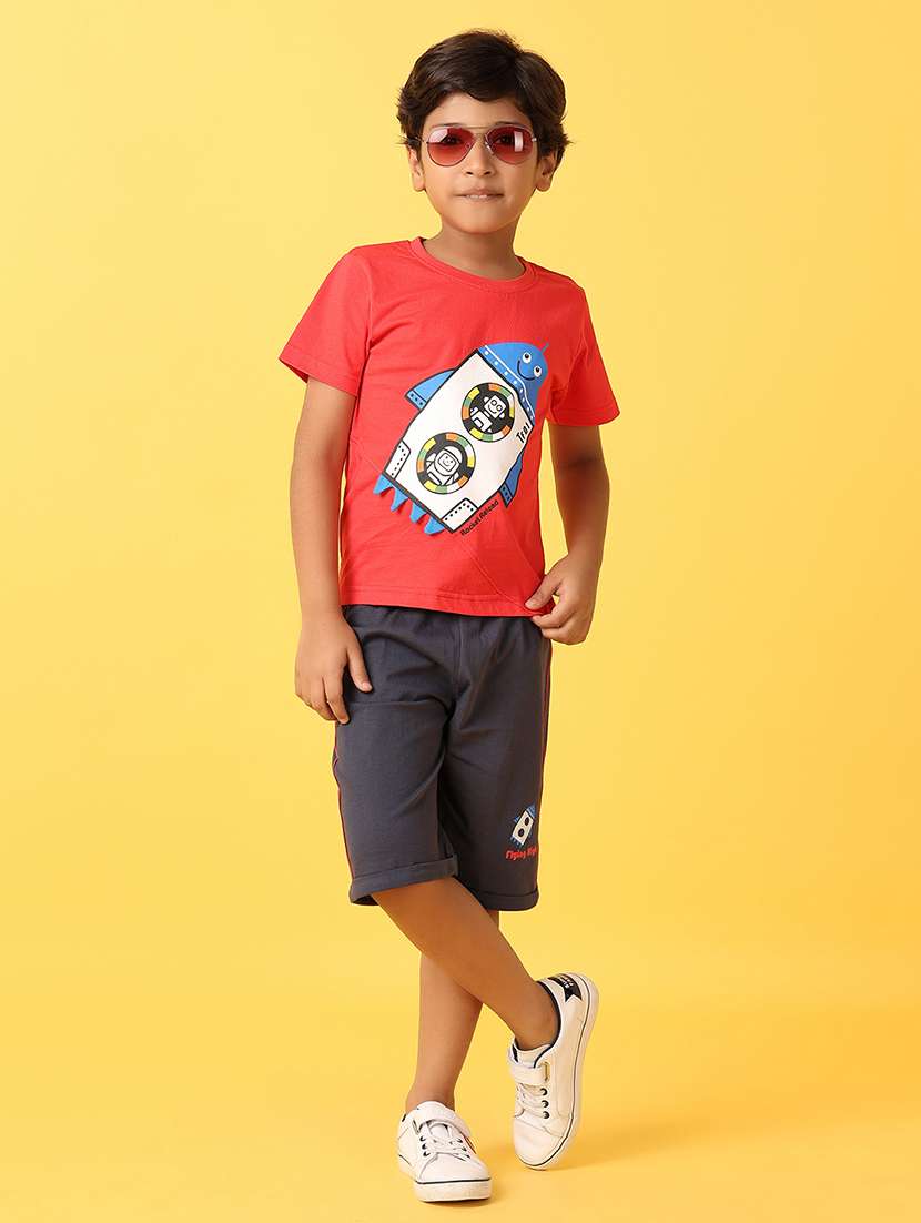 boys printed cotton shorts  twin set - 21296931 -  Standard Image - 4