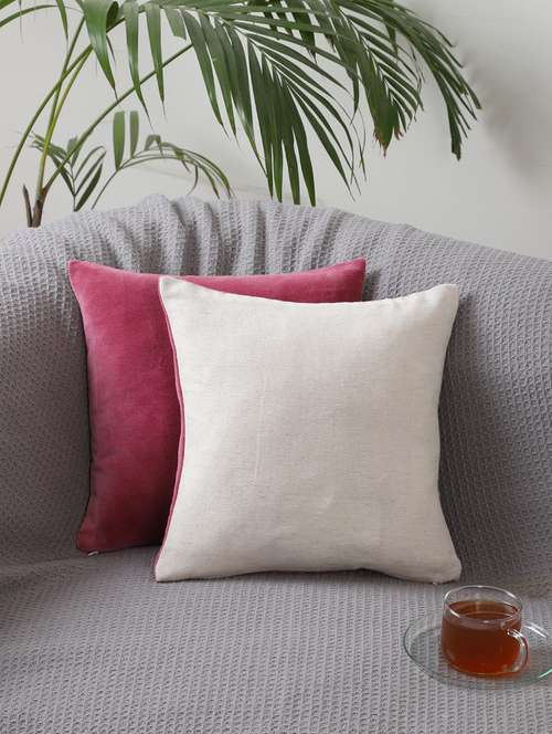 set of 2 red cushion covers with filler - 21297255 - Standard Image - 0