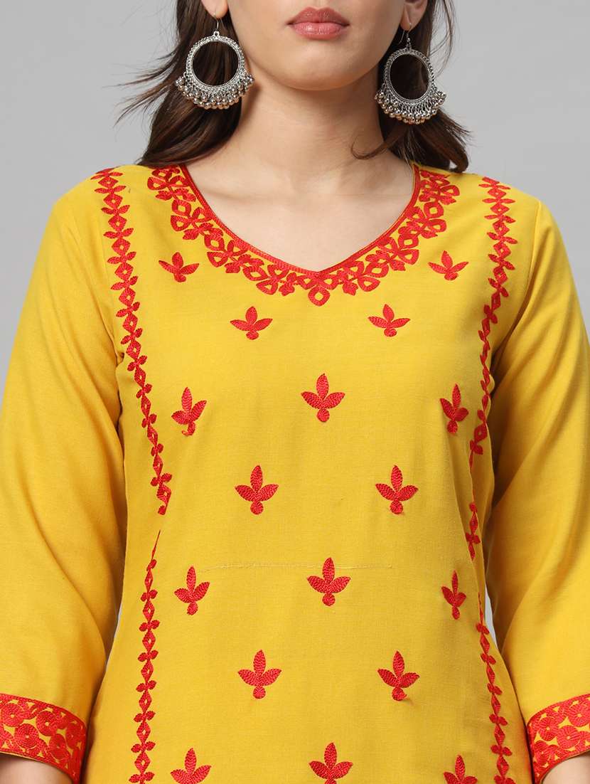 women yellow v neck kurta pant set - 21304162 - Standard Image - 6