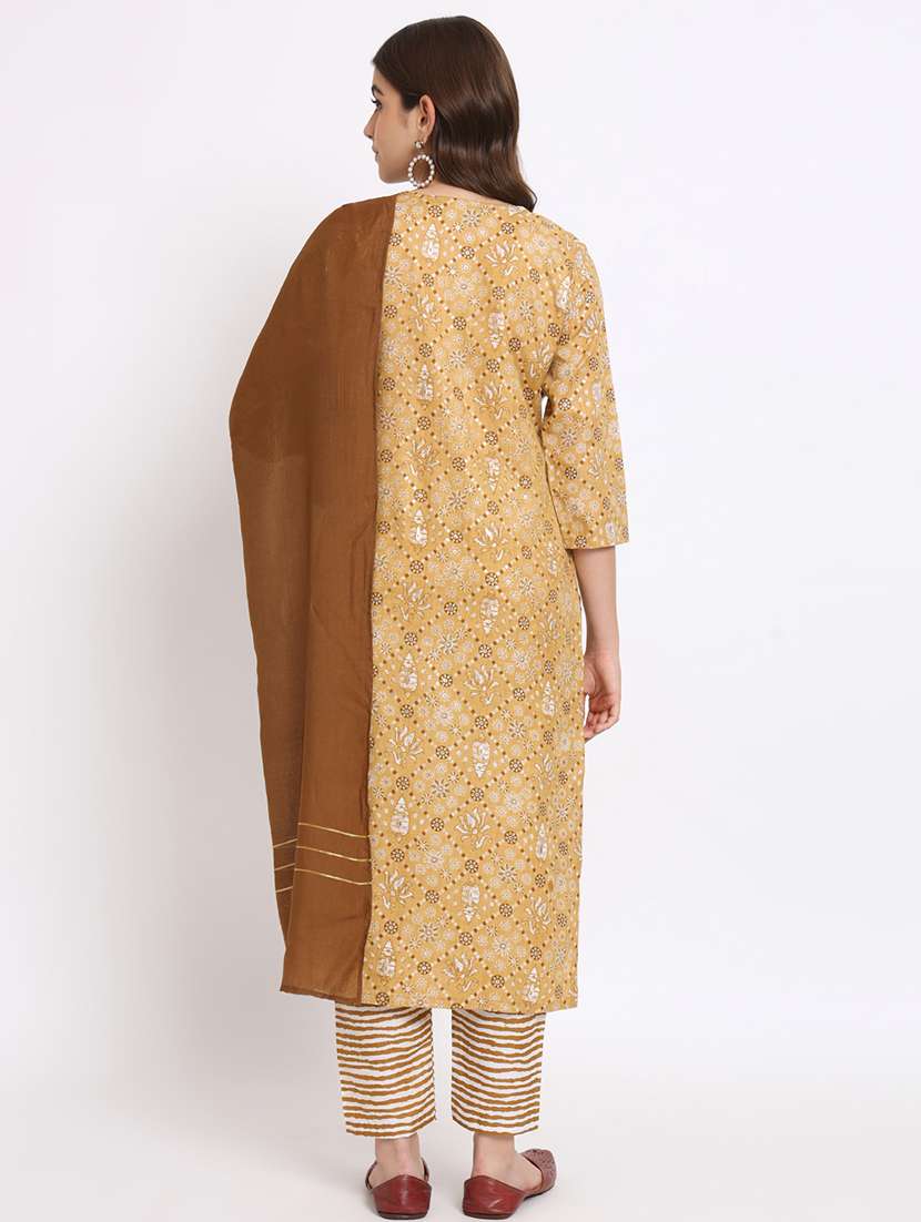 women kurta pant set with dupatta - 21304164 - Standard Image - 4