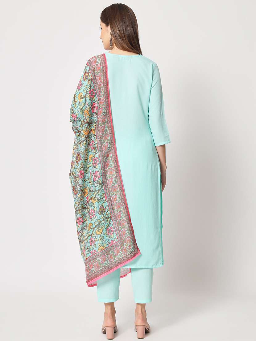 women kurta pant set with dupatta - 21304182 -  Standard Image - 4