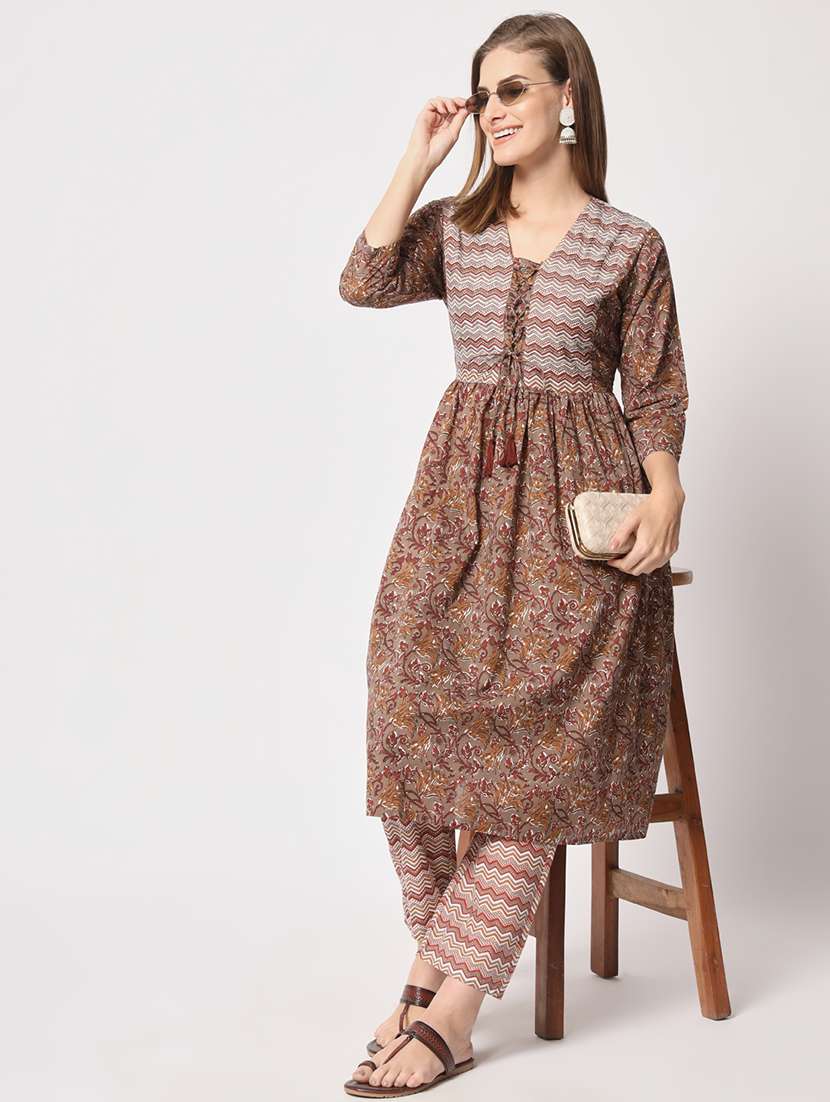 women brown three quarter sleeve kurta pant set - 21304202 -  Standard Image - 1