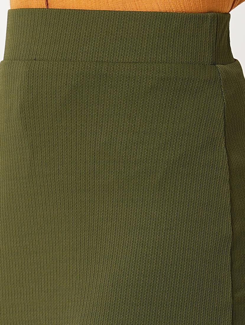 globus women dark olive high-rise streatchable side slit maxi pencil skirt - 21305217 - Standard Image - 4