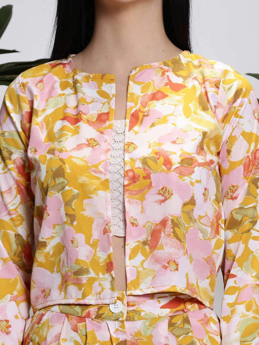 women yellow polyester top and shorts co-ord set - 21308048 -  Standard Image - 4