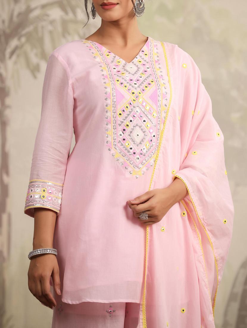 women kurta palazzo set wit dupatta - 21308129 - Standard Image - 4