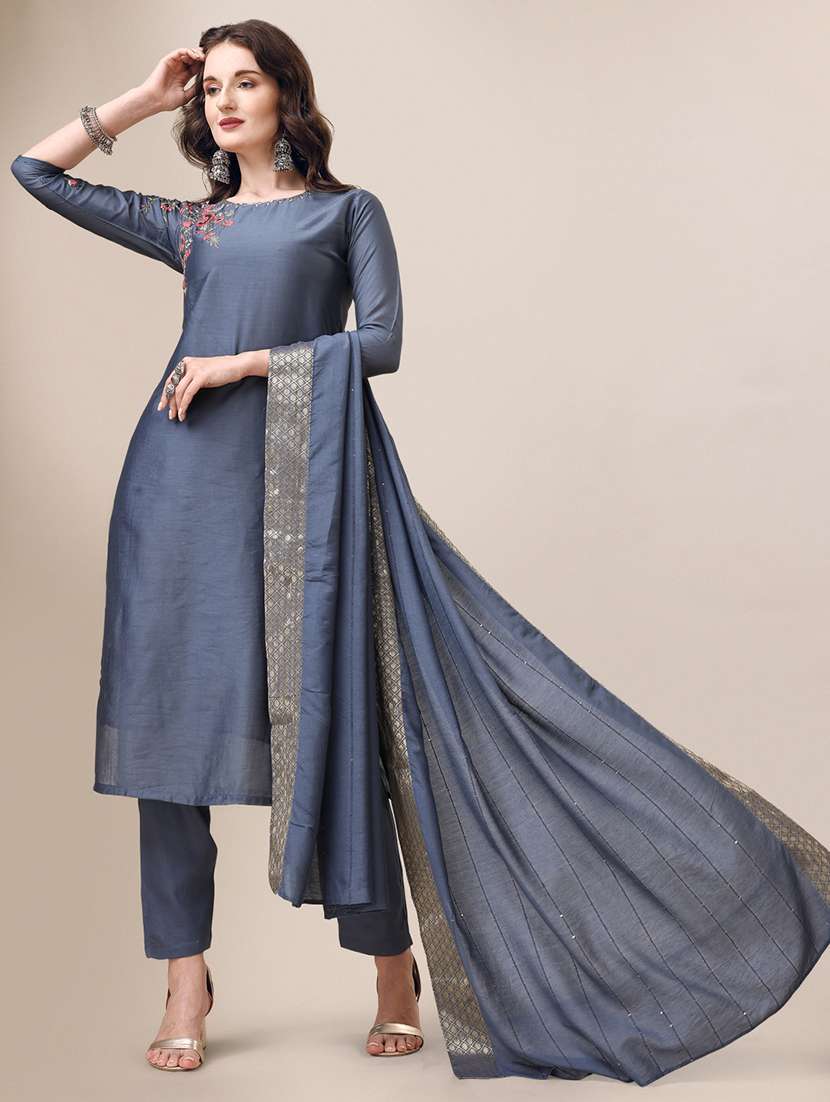 women kurta pant set with dupatta