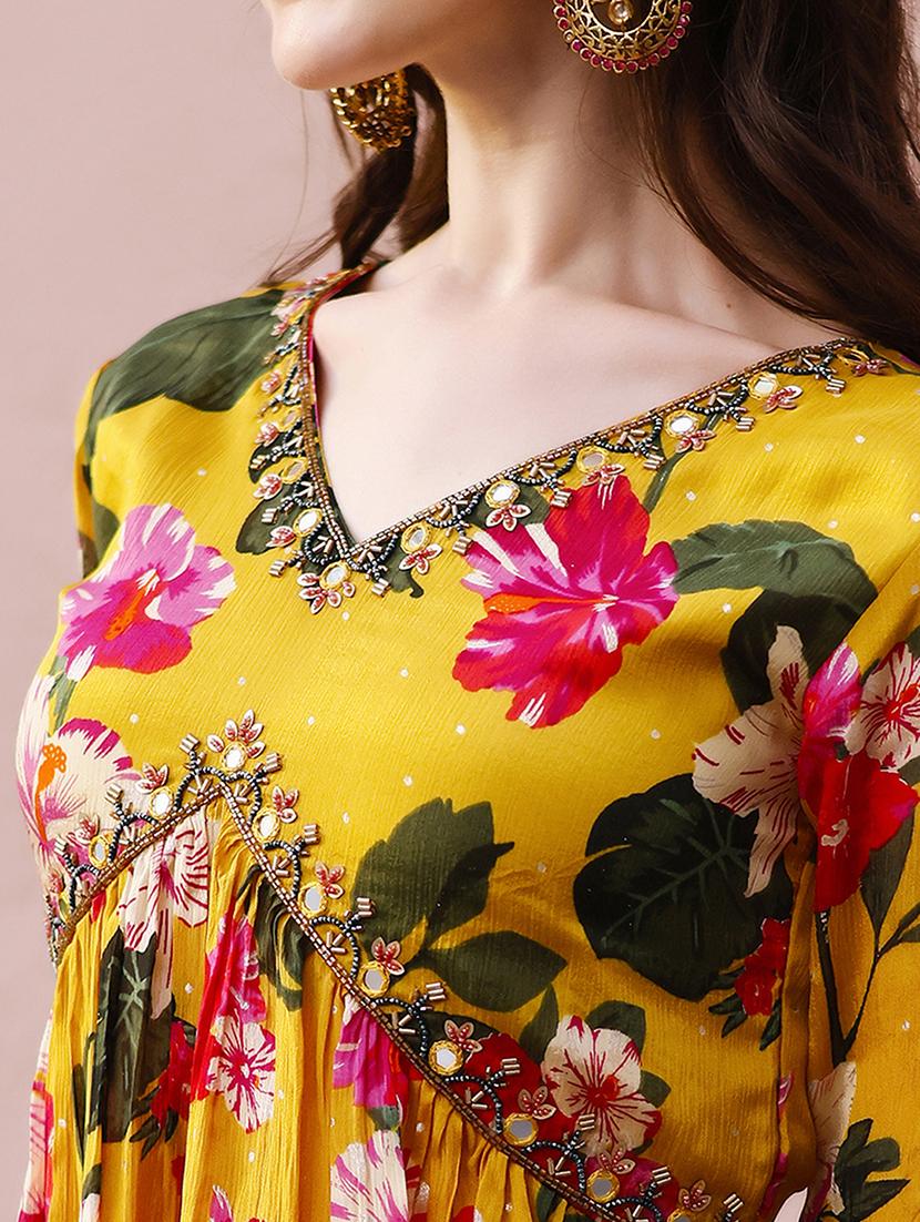 yellow silk kurta dupatta set - 21308948 - Standard Image - 4