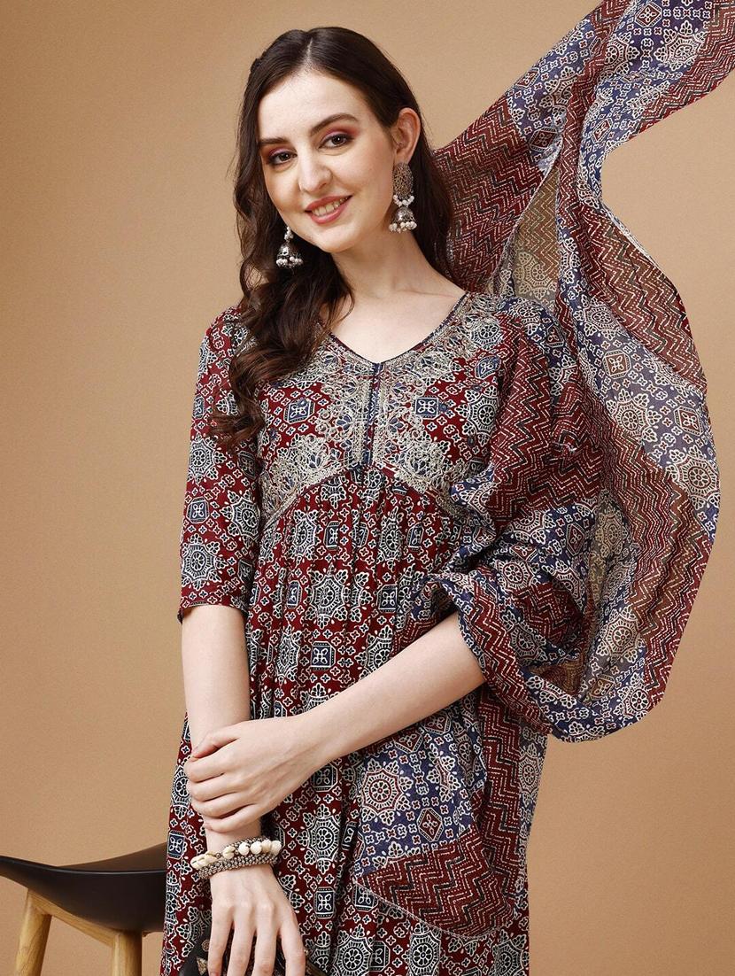 women maroon kurta dupatta set - 21309191 - Standard Image - 4