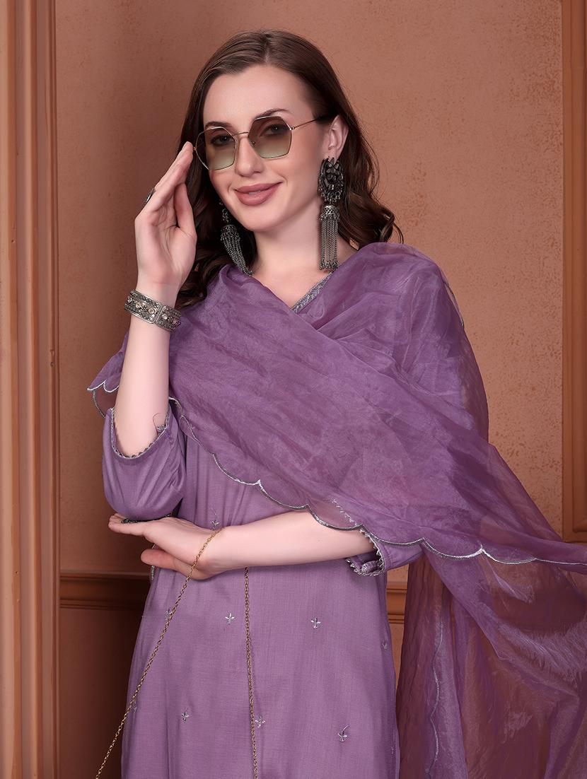 women three quarter sleeve kurta pant with dupatta set - 21311635 - Standard Image - 4