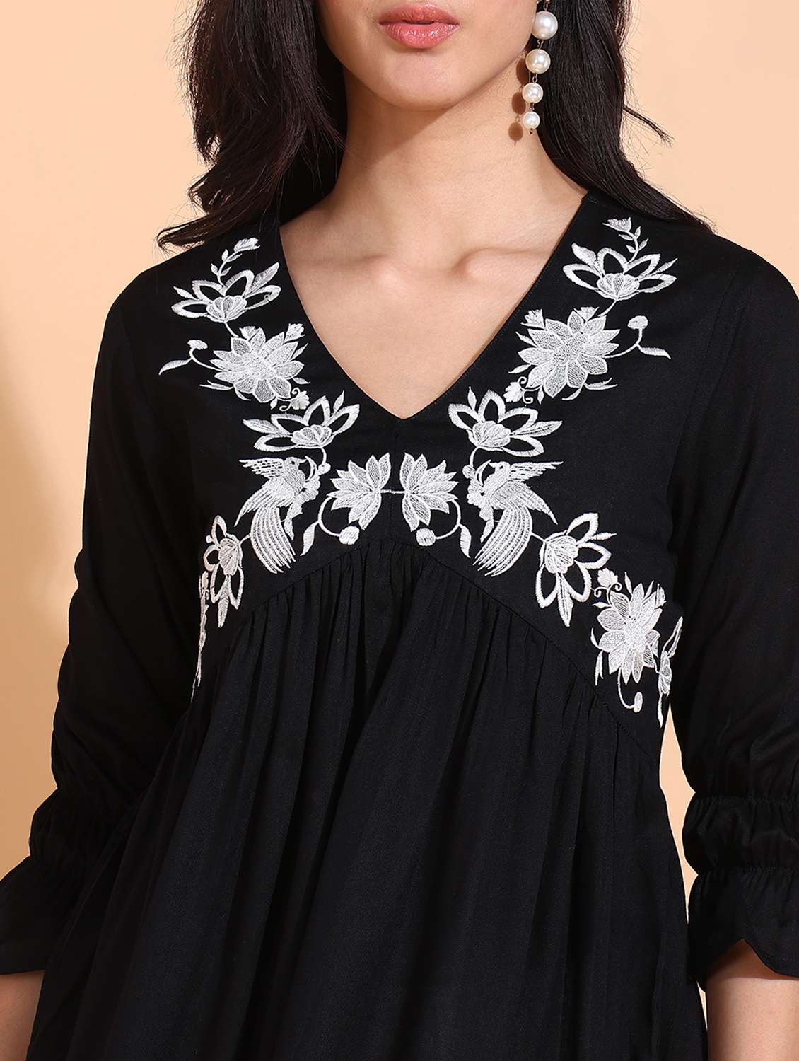 women black rayon regular top - 21311949 -  Standard Image - 4